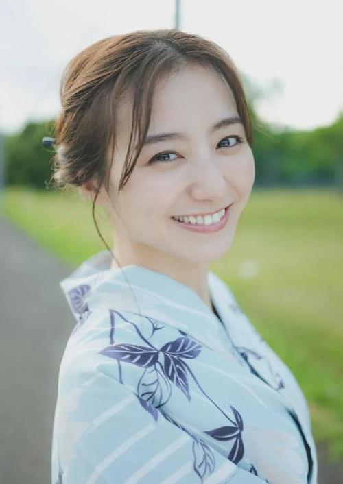 紫色烟雾